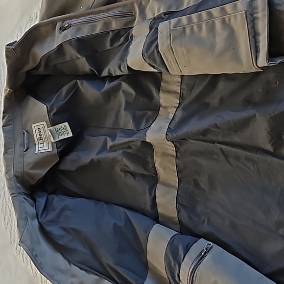 LL Bean Mens  Khaki Utility Jacket in Small - Picture 3 of 4